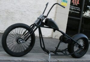 N231  NEW SCHOOL  OG BOBBER WITH 23 FRONT AND HOOP SPRINGER