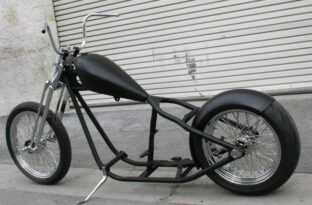 N276  WEST COAST STYLE CHOPPER 200 TIRE