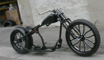 N294 CALI STYLE TRACKER , 200 REAR , 23 FRONT ,